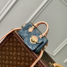 LV Speedy Bags